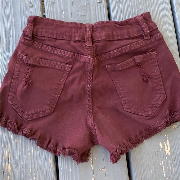 Gently used jegging shorts - Picture 2 of 3